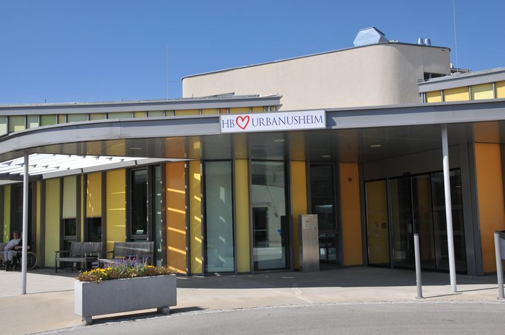 Haus der Barmherzigkeit - Urbanusheim in Poysdorf; 