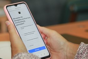 Bei interaktiven Mentimeter-Fragen konnten sich die TeilnehmerInnen der Fachtagung der NÖ ARGE für Pflege und Betreuung aktiv einbringen;